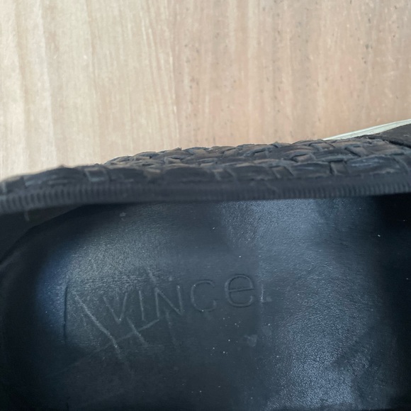 Vince Sneakers - Picture 2 of 4